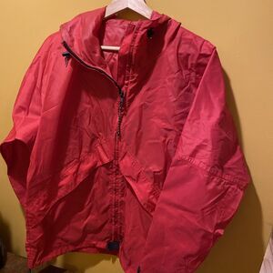 Vintage LL Bean Full Zip Windbreaker Jacket Womens US size Small Red Lightweight